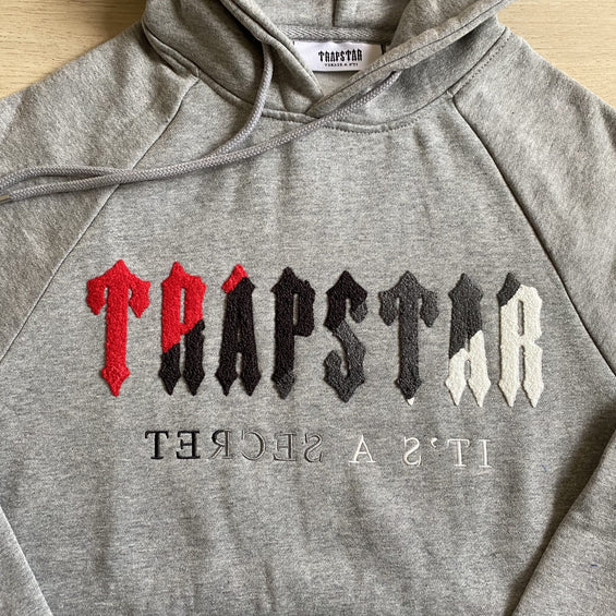 Trapstar Decoded Hooded Tracksuit - Cinza/vermelho