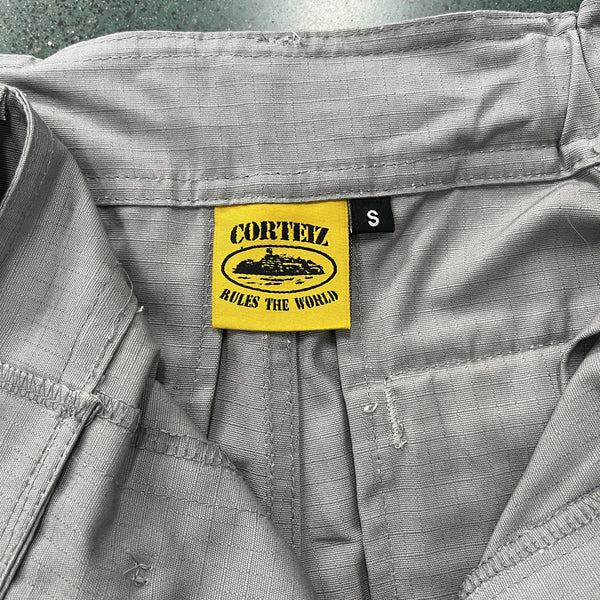 Corteiz Shorts Gray